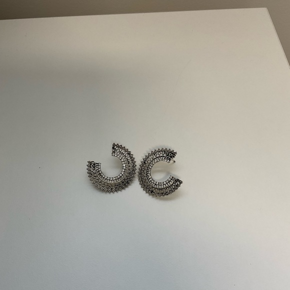 Jewelry - Beautiful Fashion Jewelry Earrings